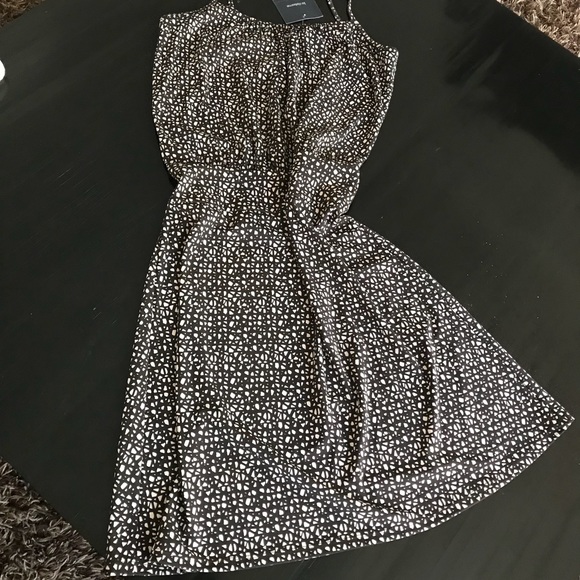 $99 NWT Liz Claiborne dress - Picture 3 of 7